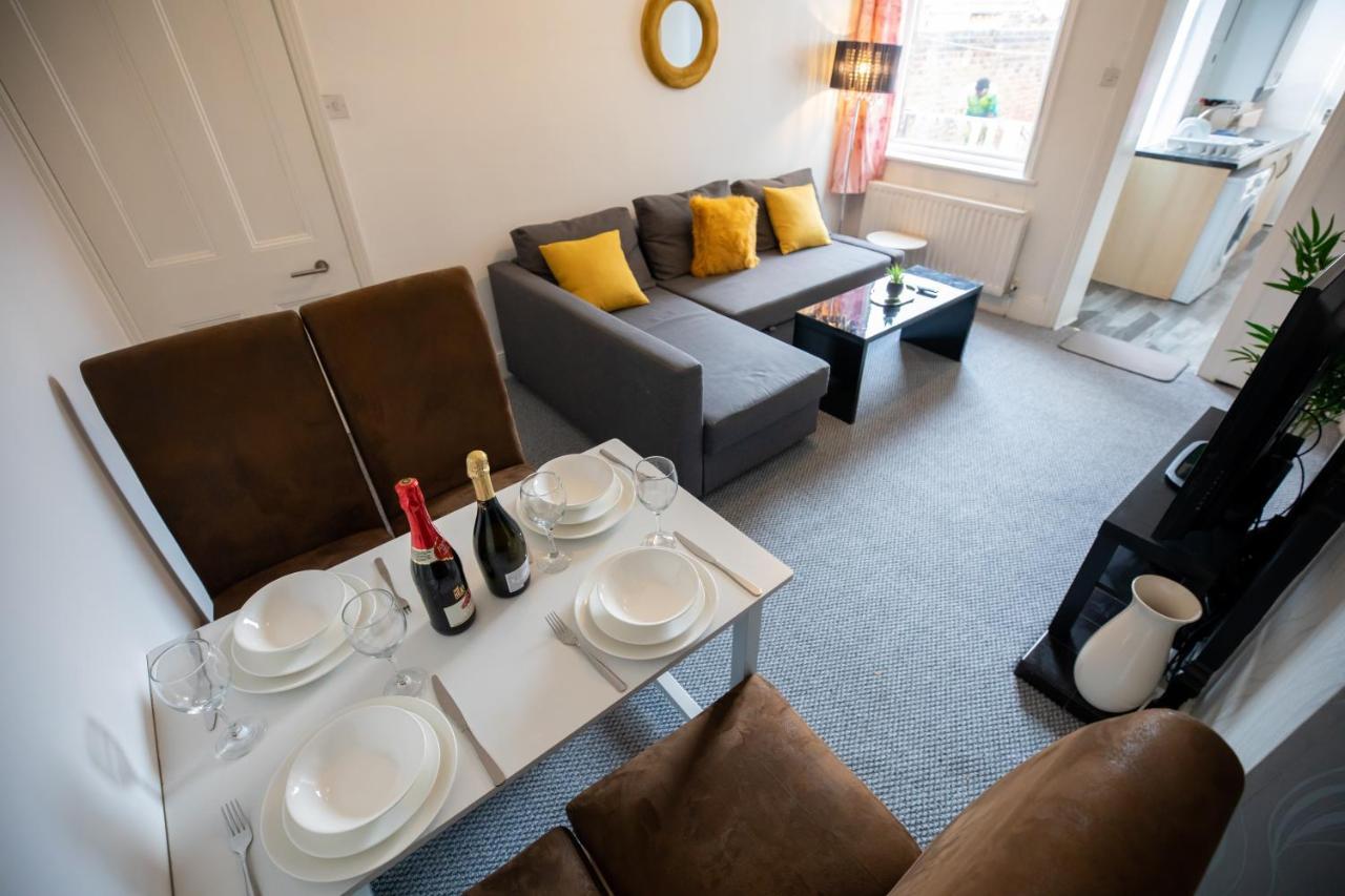 Апартаменты Sterling Aparment Уолсенд Экстерьер фото