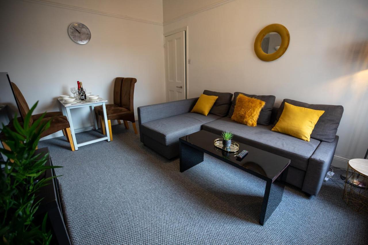 Апартаменты Sterling Aparment Уолсенд Экстерьер фото